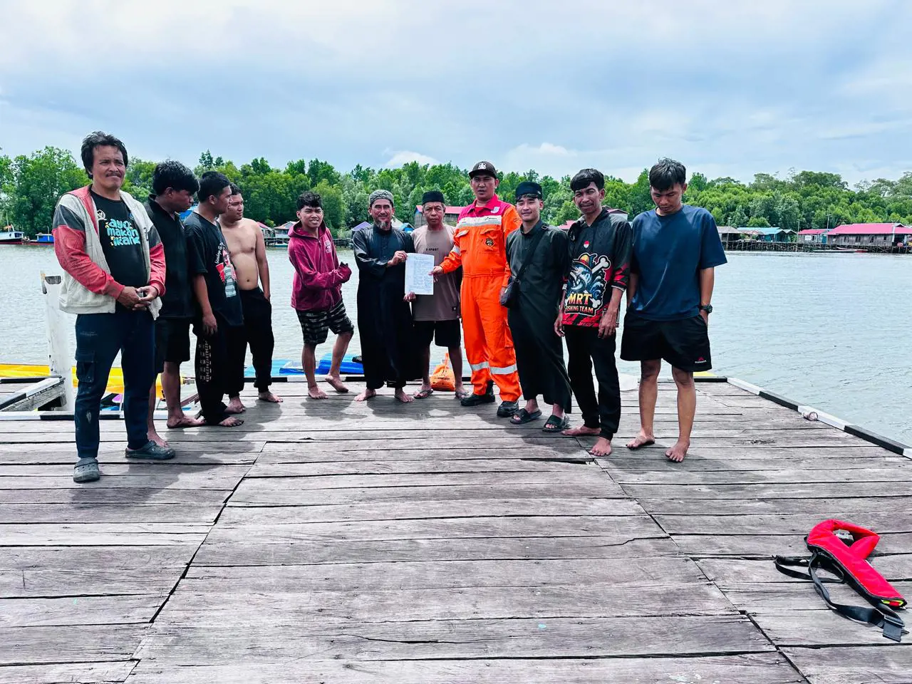 Pertamina Hulu Mahakam Selamatkan Tujuh Nelayan yang Terombang-ambing Selama Dua Hari di Selat Makassar
