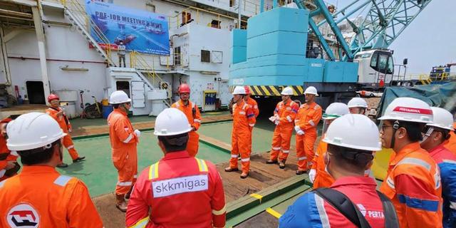 Pertamina Hulu Energi Offshore North West Java Gelar Pipa Penyaluran Bawah Laut